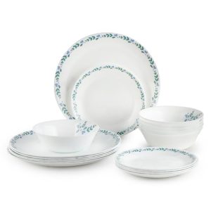 Regal Dinnerware Set of 18 pieces, Service for 6, Chip & Scratch Resistant, Lightweight Round Plates and Bowls Set, Microwave &
